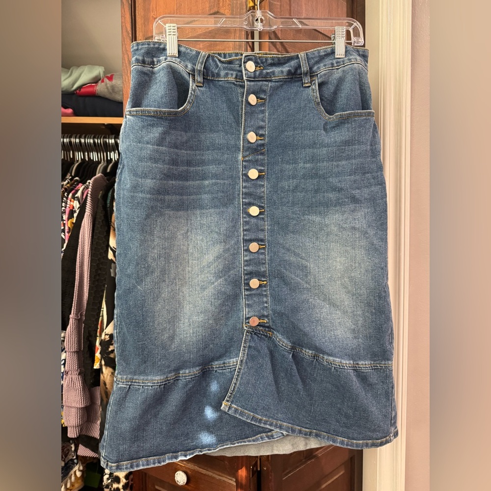 Nuggles Blue Denim Button-Front Midi Skirt